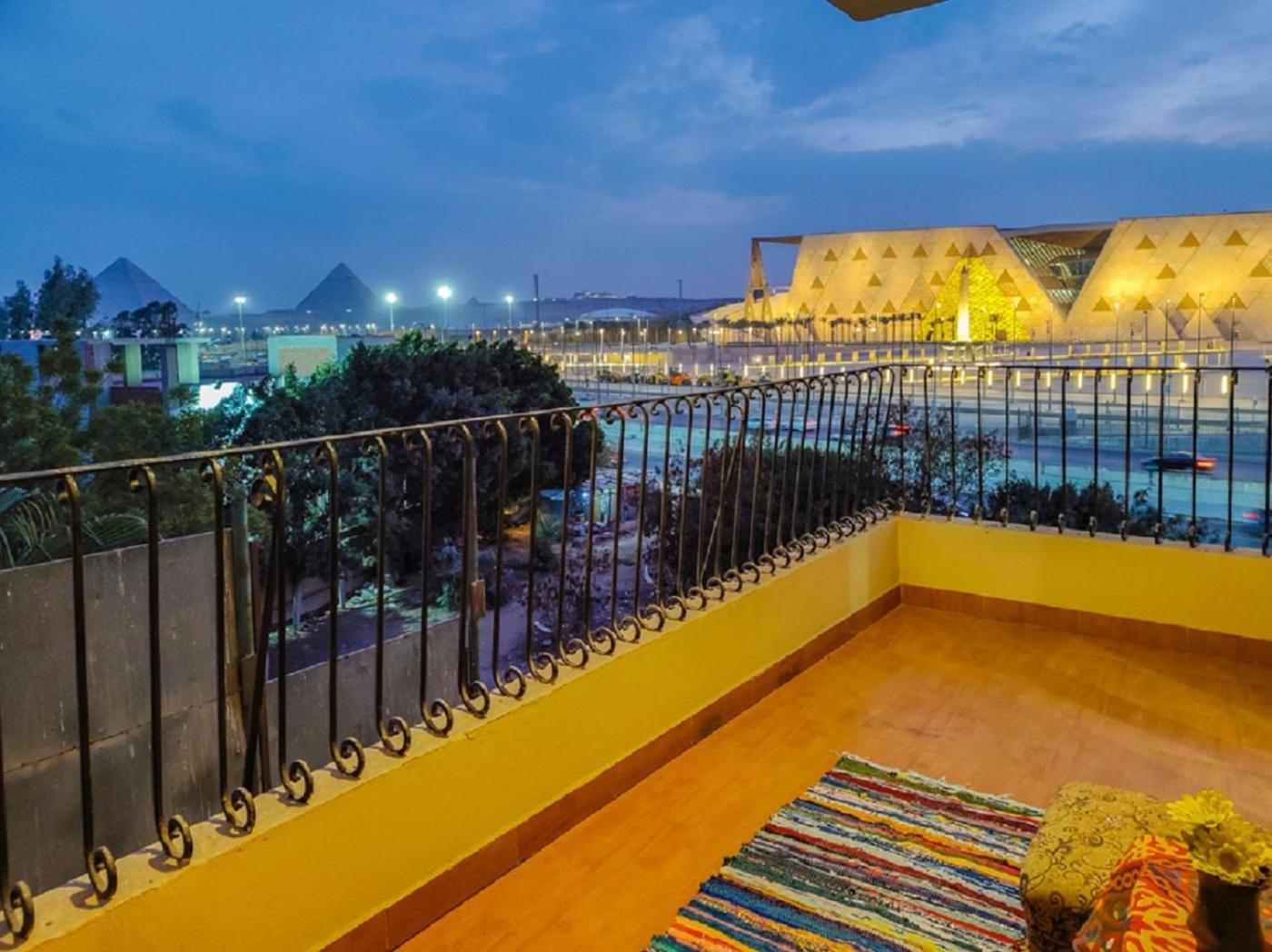 Apartment Pyramids View - In Front Of Grand Egyptian Museum Cairo