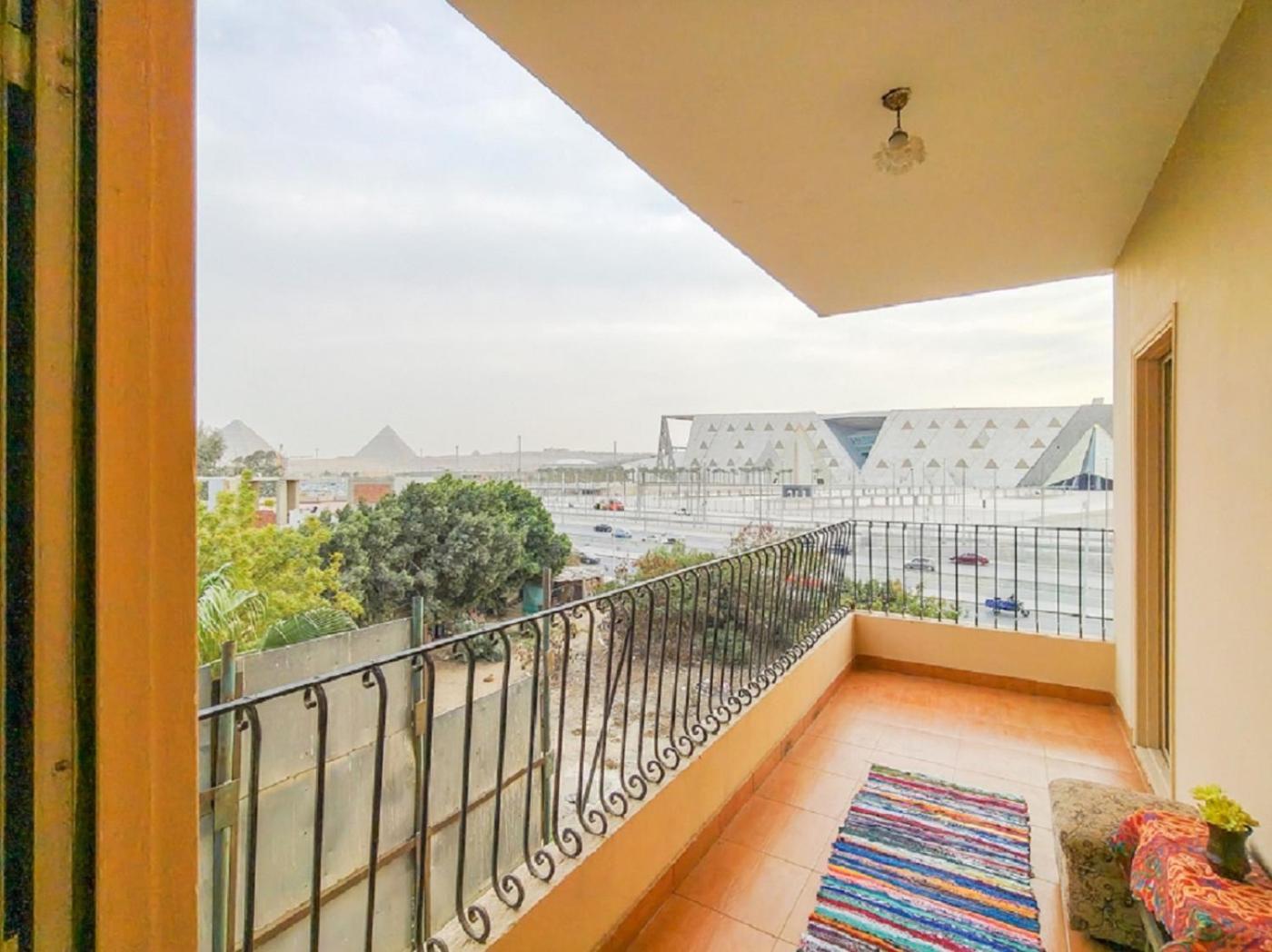 Apartment Pyramids View - In Front Of Grand Egyptian Museum Cairo